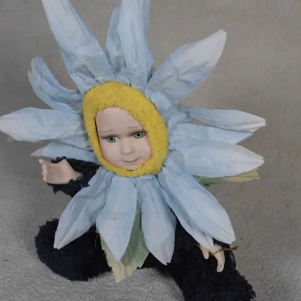 Vintage 2001 Geppeddo Felicity Flower 9